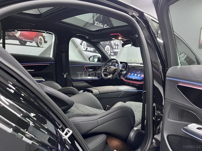 Mercedes E 200-35