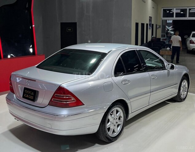 Mercedes C 240 2001, 400,000 km - 2.6 l - Sumqayıt