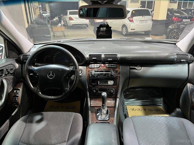 Mercedes C 240 2001, 400,000 km - 2.6 l - Sumqayıt