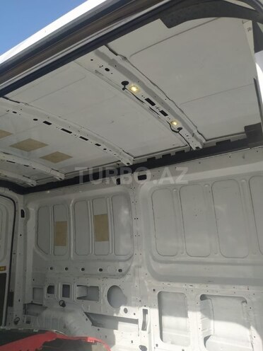 Ford Transit 2017, 135,000 km - 3.2 l - Bakı
