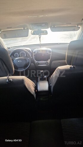 Kia  2008, 290 km - 1.6 l - Neftçala