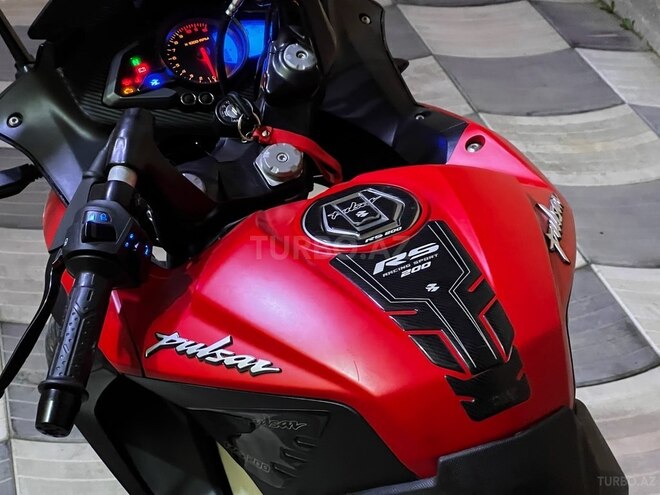 Bajaj Pulsar RS 200 2024, 7,800 km - 0.2 l - Bakı