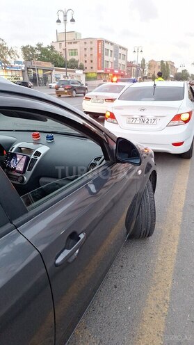 Kia  2008, 290 km - 1.6 l - Neftçala