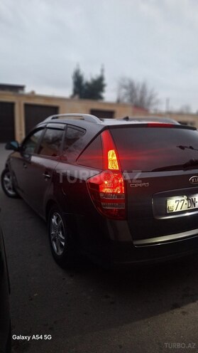 Kia  2008, 290 km - 1.6 l - Neftçala