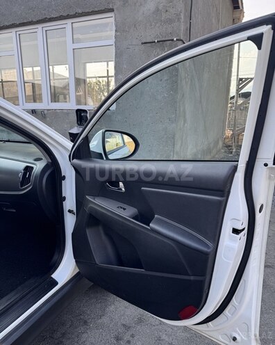 Kia Sportage 2014, 231,000 km - 2.0 l - Zaqatala