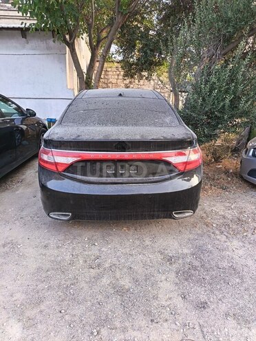 Hyundai Grandeur 2011, 130,000 km - 3.0 l - Bakı