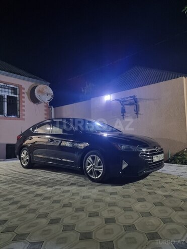Hyundai Elantra 2019, 204 km - 2.0 л - Bakı