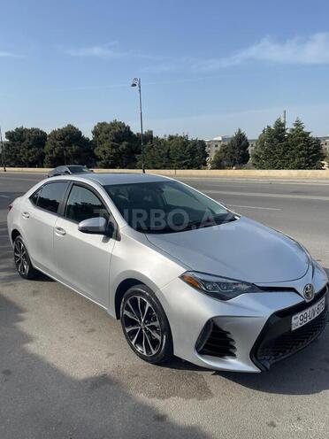 Toyota Corolla 2017, 134,000 km - 1.8 l - Bakı