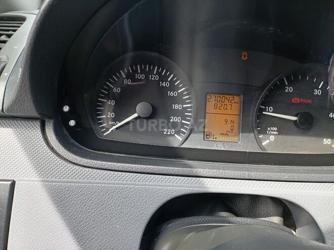 Mercedes Vito 2007, 270,000 km - 2.2 l - Şamaxı