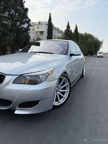 BMW 530 2004, 268,000 km - 3.0 l - Gəncə