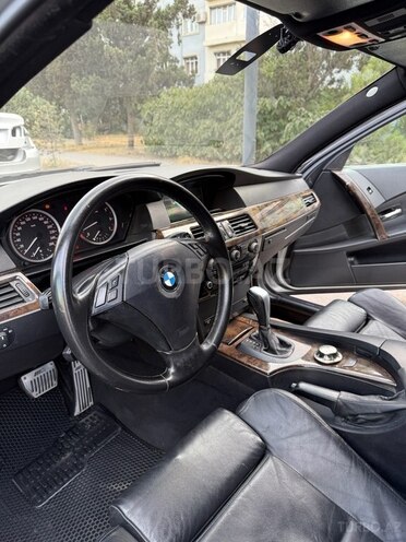 BMW 530 2004, 268,000 km - 3.0 l - Gəncə
