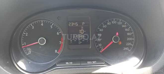 Volkswagen Polo 2017, 212,348 km - 1.6 l - Xırdalan