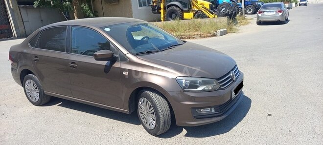 Volkswagen Polo 2017, 212,348 km - 1.6 l - Xırdalan