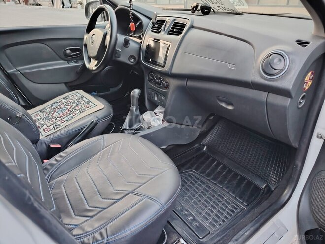 Renault Logan 2014, 278,000 km - 1.6 l - Sumqayıt