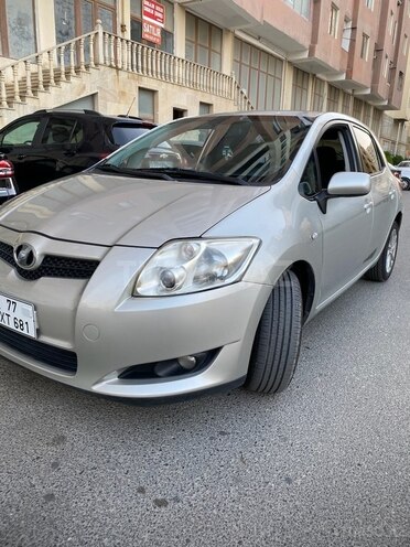 Toyota Auris 2008, 250,000 km - 1.4 l - Bakı