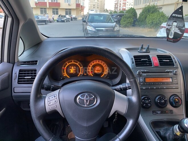 Toyota Auris 2008, 250,000 km - 1.4 l - Bakı