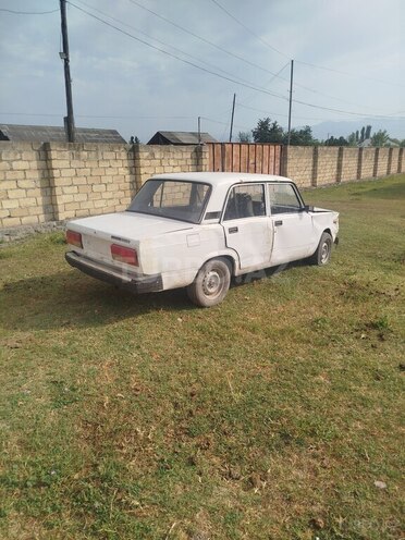 LADA (VAZ) 2107 2008, 59,000 km - 1.6 l - Qax