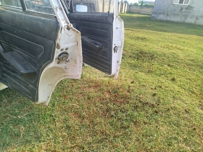LADA (VAZ) 2107 2008, 59,000 km - 1.6 l - Qax