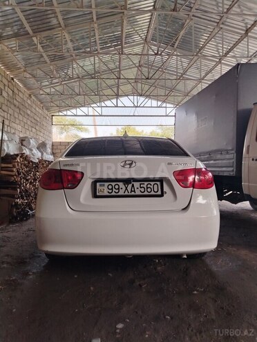 Hyundai Elantra 2009, 100,637 km - 2.0 л - Ağdaş