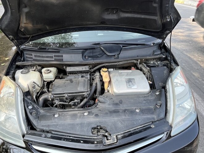 Toyota Prius 2008, 258,850 km - 1.5 l - İmişli