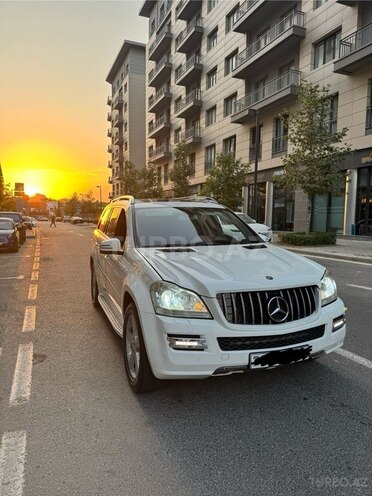 Mercedes GL 500 4MATIC 2007, 305,000 km - 5.5 l - Bakı