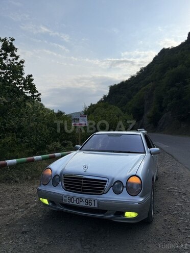 Mercedes E 270 2000, 160,000 km - 2.7 l - Tovuz