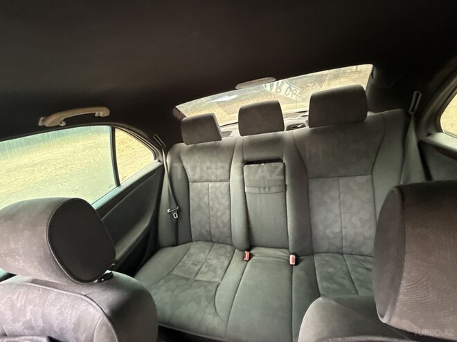 Mercedes E 270 2000, 160,000 km - 2.7 l - Tovuz
