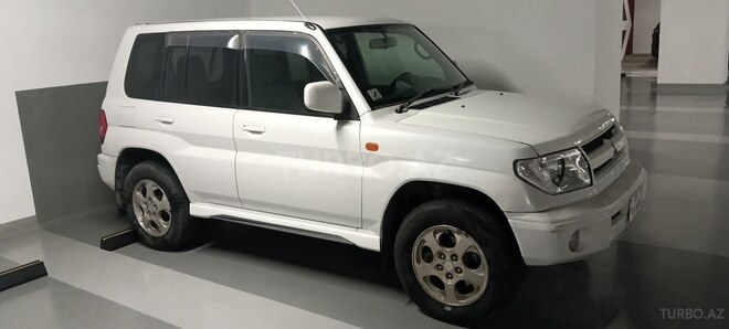 Mitsubishi Pajero io 1999, 270,000 km - 1.8 l - Bakı