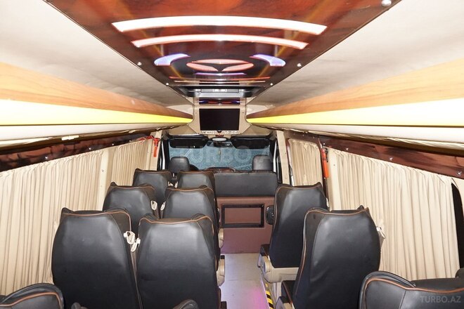 Mercedes Sprinter 318 2010, 760,000 km - 3.0 l - Bakı