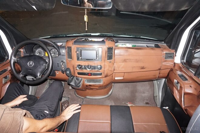 Mercedes Sprinter 318 2010, 760,000 km - 3.0 l - Bakı