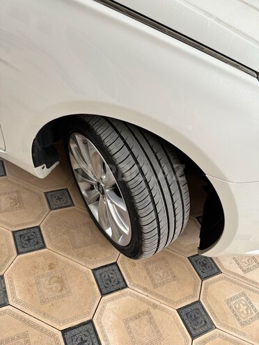 Hyundai Sonata 2010, 300,000 km - 2.4 l - Gəncə