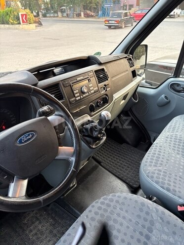 Ford Transit 2008, 209,000 km - 2.2 л - Xudat
