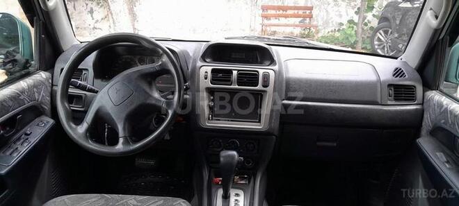 Mitsubishi Pajero io 1999, 294,976 km - 2.0 l - Zaqatala
