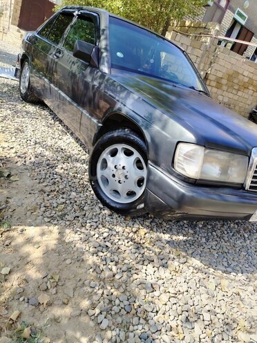 Mercedes 190 1993, 235,486 km - 2.0 l - Bakı