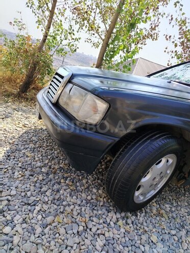 Mercedes 190 1993, 235,486 km - 2.0 l - Bakı