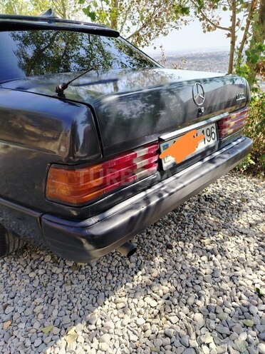 Mercedes 190 1993, 235,486 km - 2.0 l - Bakı