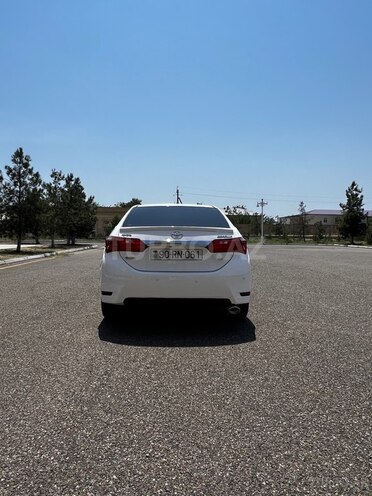 Toyota Corolla 2014, 189,000 km - 2.0 l - Ucar
