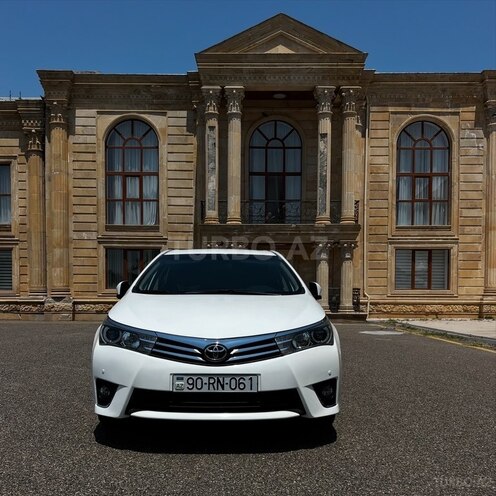 Toyota Corolla 2014, 189,000 km - 2.0 l - Ucar