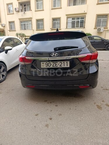 Hyundai i40 2011, 241,000 km - 2.0 l - Bakı