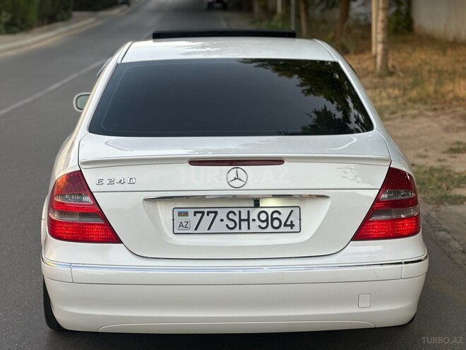 Mercedes E 240 2003, 298,500 km - 2.6 l - Bakı