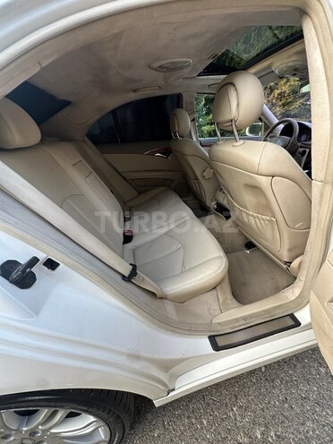Mercedes E 240 2003, 298,500 km - 2.6 l - Bakı