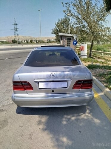 Mercedes E 270 1999, 520,000 km - 2.7 л - Bakı