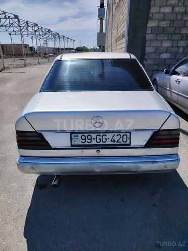 Mercedes E 200 1993, 475,000 km - 2.0 l - Xaçmaz