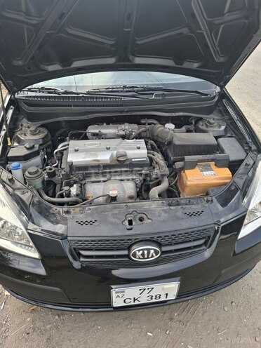 Kia Rio 2008, 215,747 km - 1.4 l - Quba