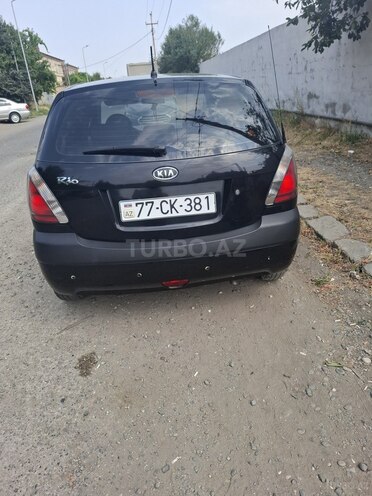 Kia Rio 2008, 215,747 km - 1.4 l - Quba