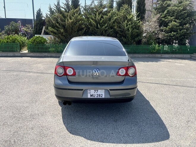 Volkswagen Passat 2007, 291,000 km - 3.2 l - Bakı