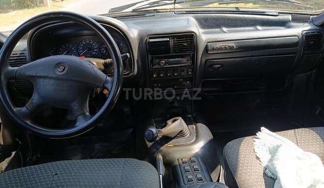 GAZ 31105 2004, 300,000 km - 2.4 l - Biləsuvar