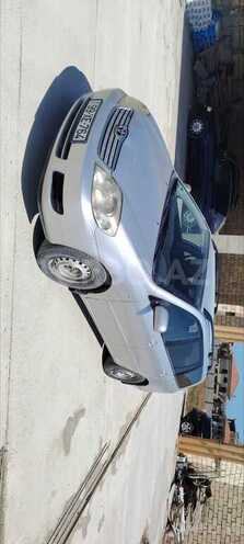 Toyota Corolla 2006, 261,000 km - 1.4 l - Sumqayıt