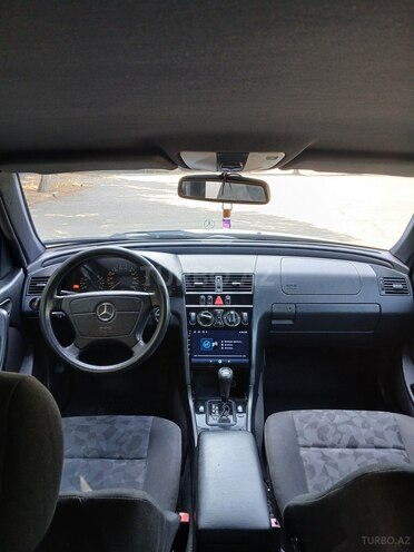 Mercedes C 220 2000, 400,000 km - 2.2 л - Bakı