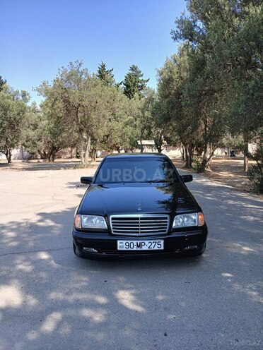 Mercedes C 220 2000, 400,000 km - 2.2 л - Bakı